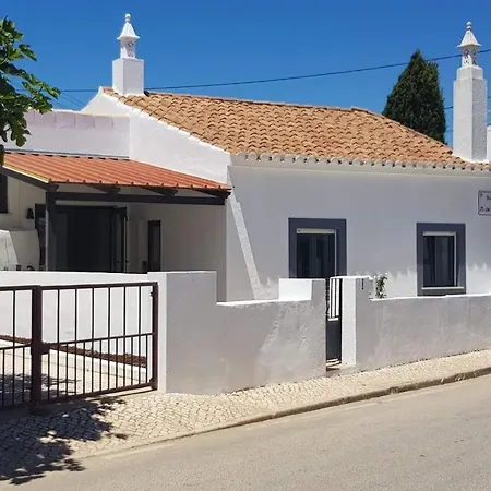 Holiday home No 8 *